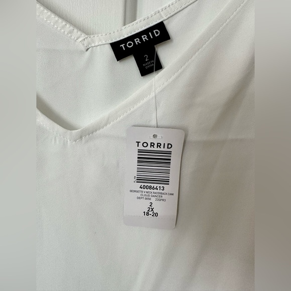 New! Torrid Georgette V-Neck cami - Picture 5 of 6